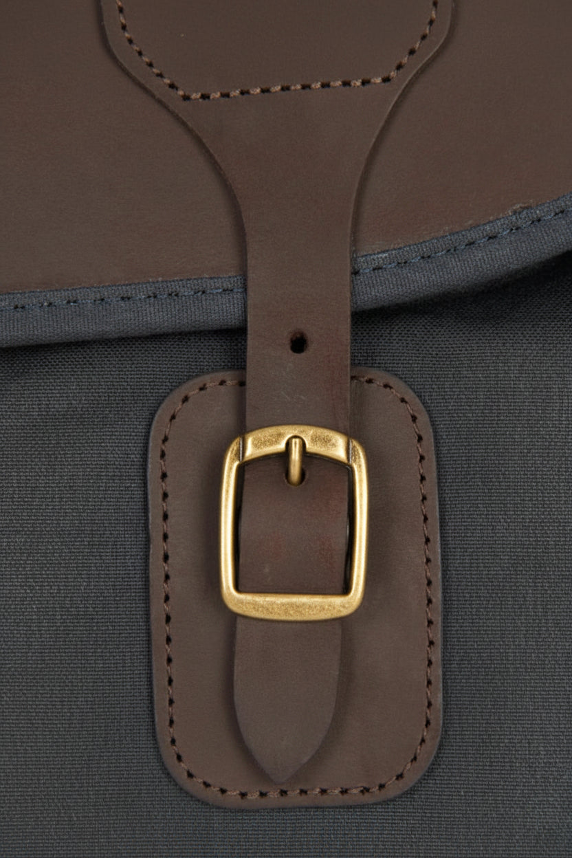 Wax & Leather Messenger Bag - Navy